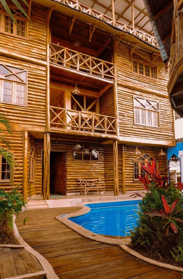 Hostal Poseidon Пуерто-Кайо Екстер'єр фото