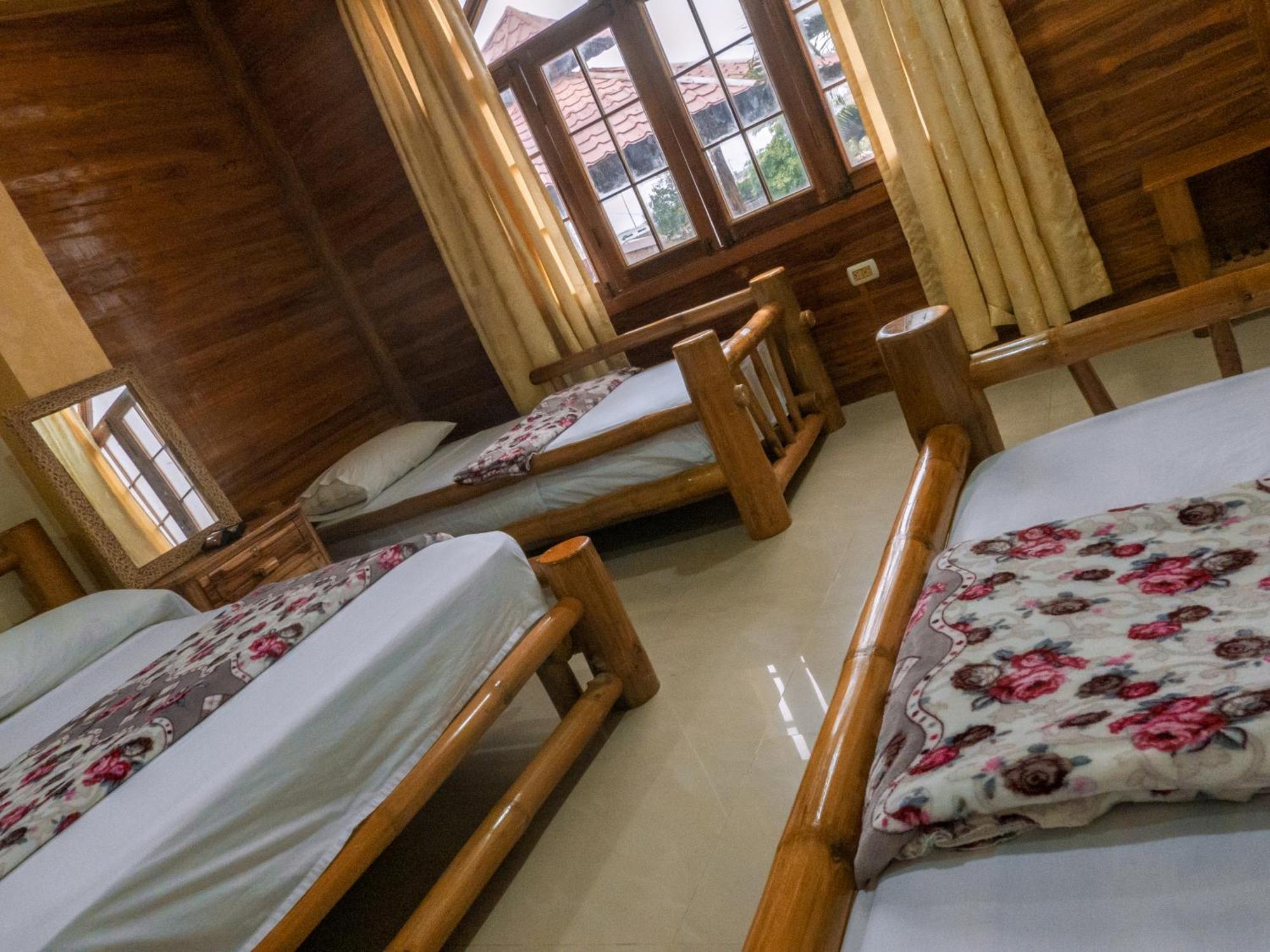 Hostal Poseidon Пуерто-Кайо Екстер'єр фото