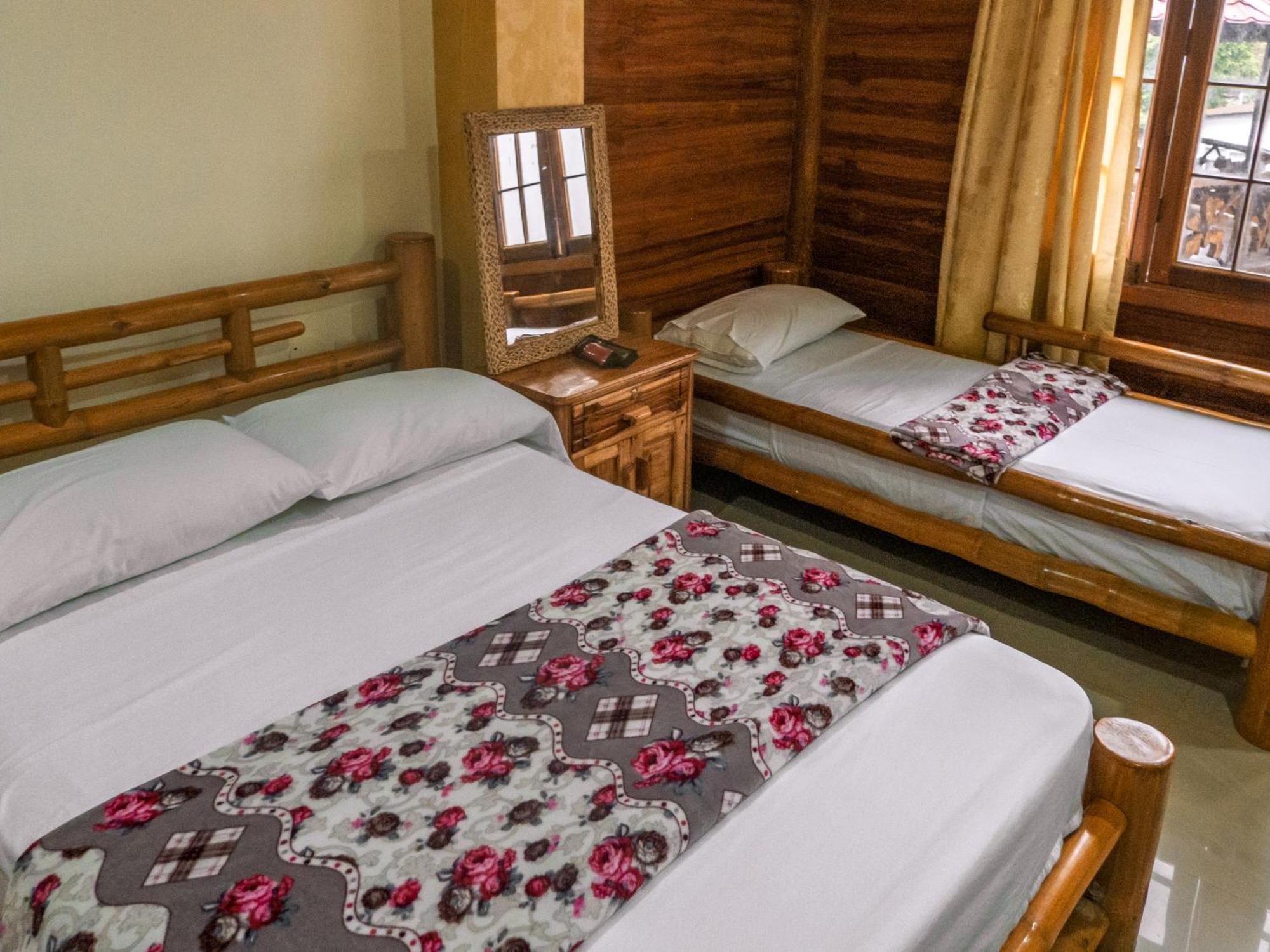 Hostal Poseidon Пуерто-Кайо Екстер'єр фото