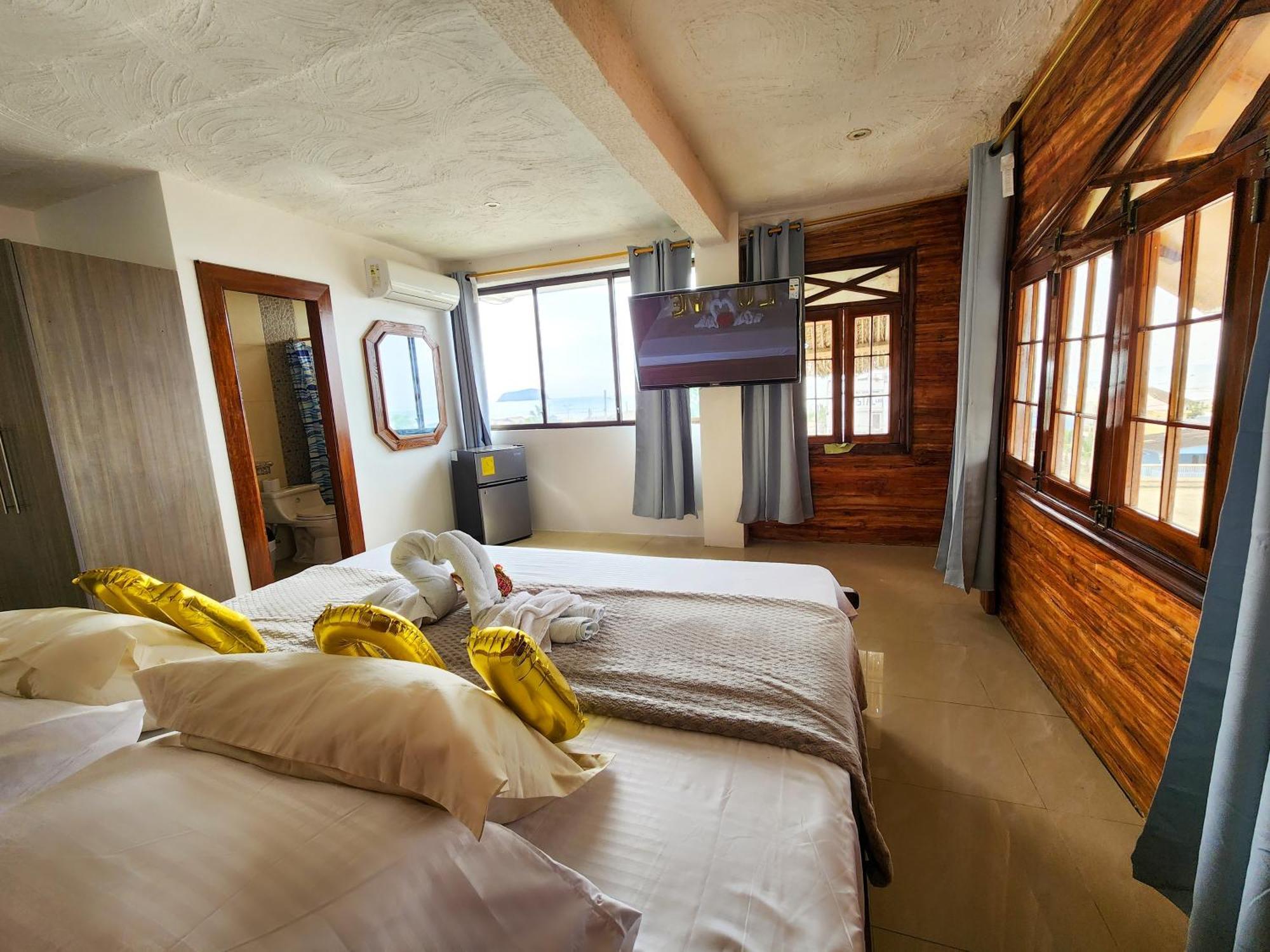 Hostal Poseidon Пуерто-Кайо Екстер'єр фото